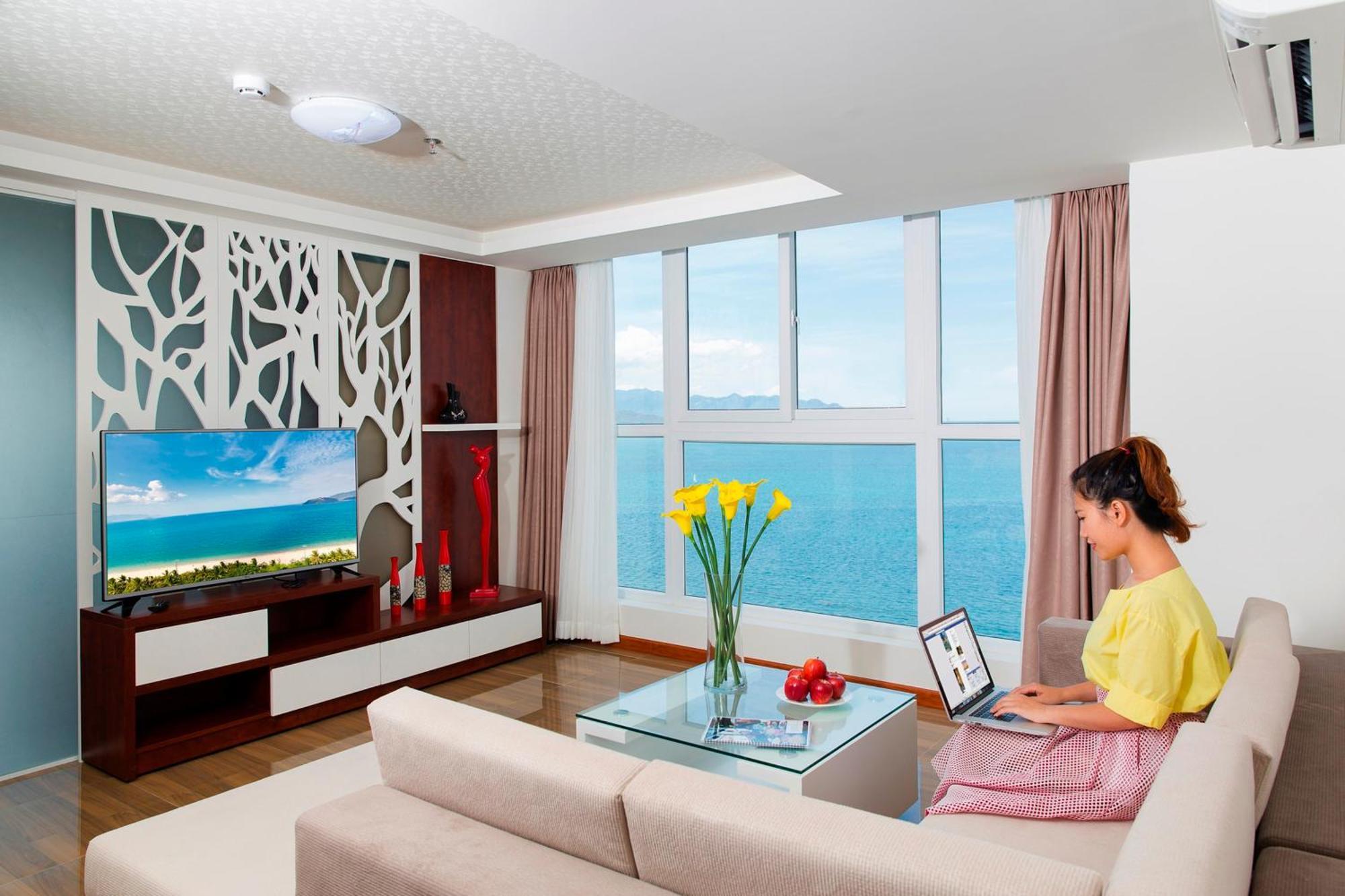 Paris Nha Trang Hotel Bagian luar foto