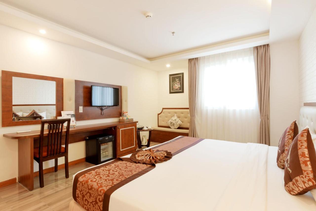 Paris Nha Trang Hotel Bagian luar foto